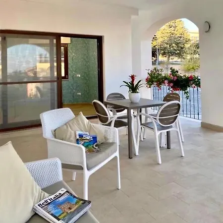 La Veranda Fiorita Bed & Breakfast